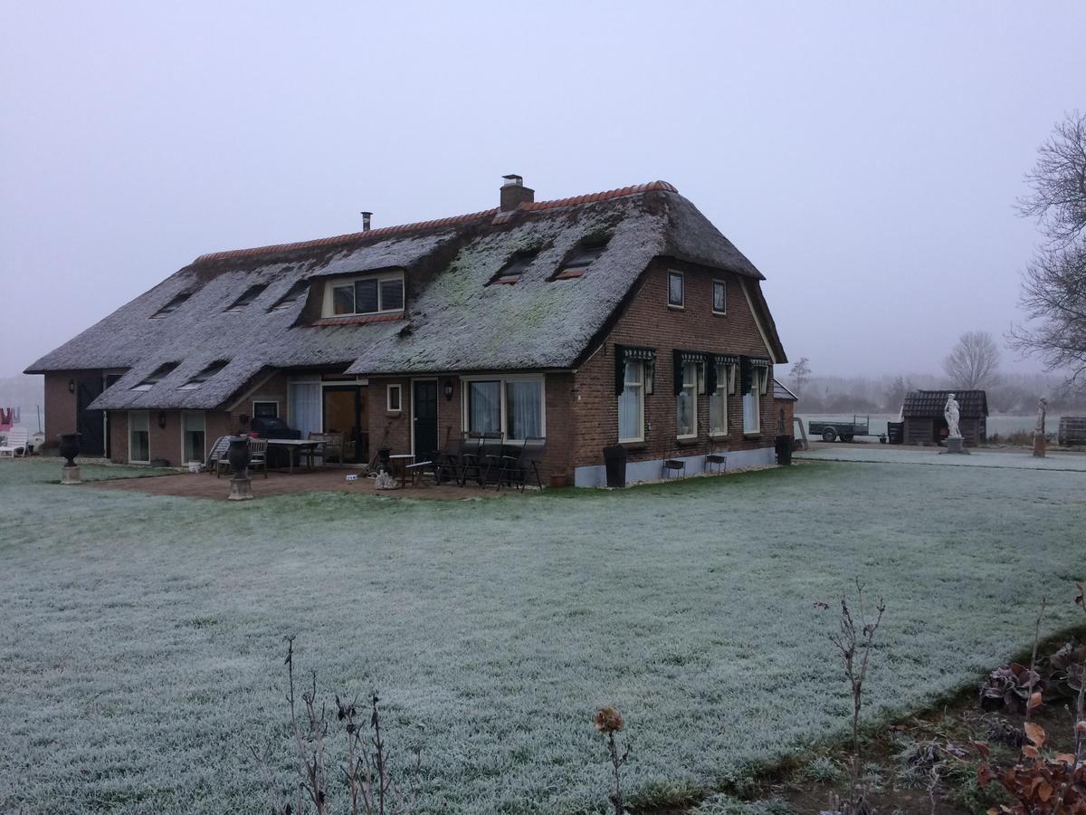 B&B Op Wijngoed Havelte Exterior photo